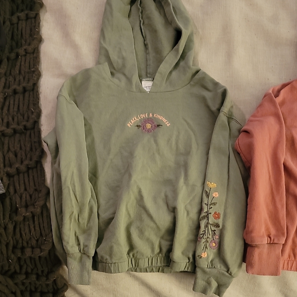 Set of Three Graphic Hoodies Amd Crop Sweaters - Green, Pink, and White, Size 7 - Picture 2 of 4